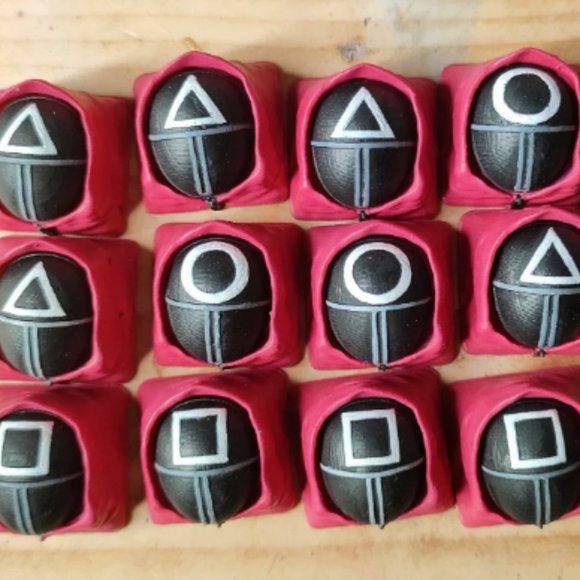 Squid Game Keycap, Movie Fan keycap, Computer Geek Gifts - Picture 2 of 3